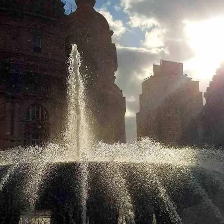 Canneto, Really Downtown 2 アパート