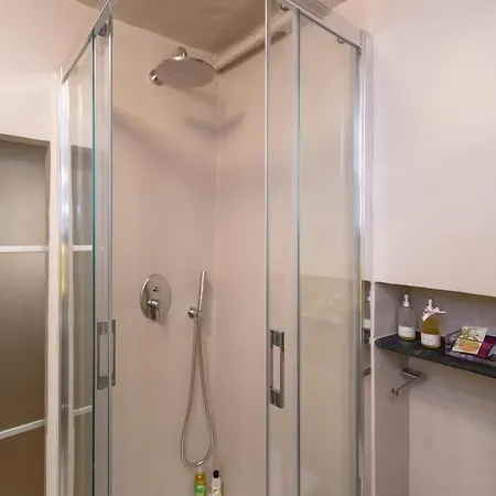 Daire Canneto, Really Downtown 2